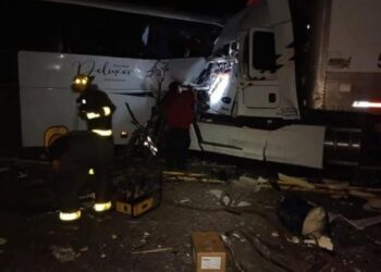 Gobierno de Sonora se coordina con autoridades de Sinaloa para apoyar a víctimas de accidente carretero