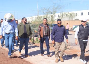 Presidente Lamarque supervisando obras para garantizar el bienestar de las familias de Cajeme