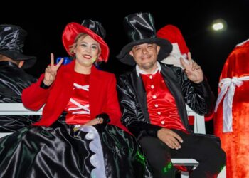 Realiza DIF Huatabampo Desfile Navideño 2024