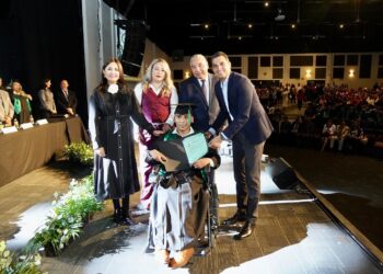 Contribuyen universidades tecnológicas al fortalecimiento profesional de Sonora: SEC