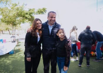 Promueven Toño Astiazarán y Patty Ruibal campaña de protección a los derechos de niñas y niños diseñada por Cabildo Infantil
