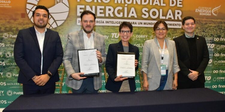 Firma Gobierno de Hermosillo con Clúster de Energía Sonora convenio para impulsar la industria energética