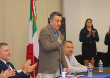 Asiste Javier Lamarque Graduación De Alumnas Y Alumnos De La Universidad Hispana (Ceuno)