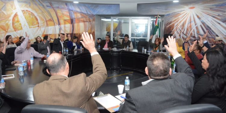 Autoriza cabildo convenios en alimentación, vivienda y recaudación del predial