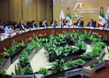 Conceden alza salarial a 3 consejeras del IECM