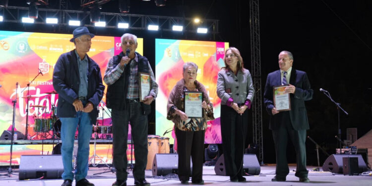 Continúa Con Éxito Festival Tetabiakte 2024 Con Entrega De Reconocimientos A Pioneros Culturalesde Cajeme