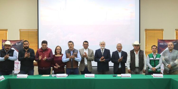 Toman protesta e instalan en Cajeme la red distrital 4 de municipios por la salud