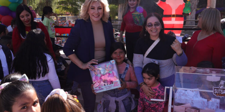 Disfrutan Hijas E Hijos De Trabajadores Del Ayuntamiento De Cajeme De Posada Navideña