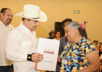 Durazo disminuye la pobreza en Sonora