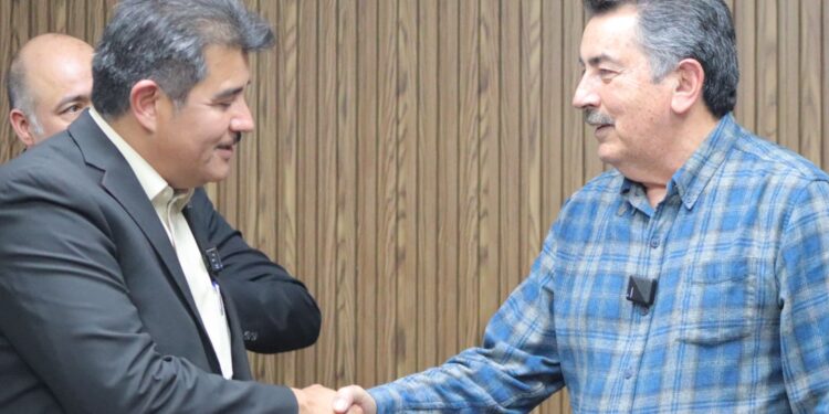 Firma Javier Lamarque convenio de colaboración entre el Ayuntamiento de Cajeme y el ITSON