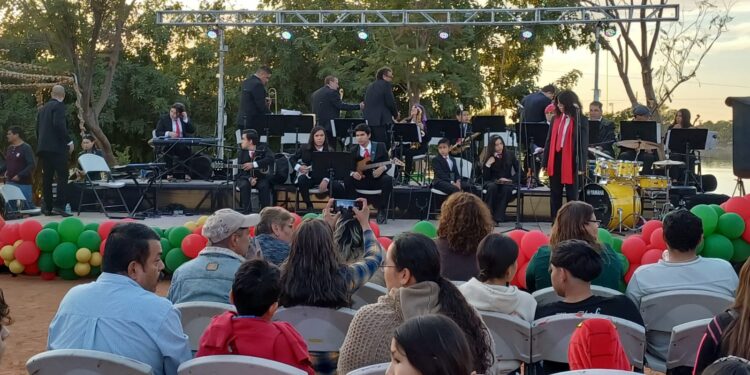 Realiza IMC de Cajeme fiesta de la Laguna versión navideña