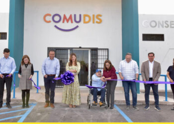 Inauguran Aclalde y Esposa remodelación de instalaciones de COMUDIS