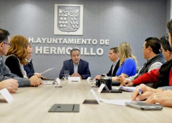 Con la prioridad de atender a la población vulnerable, Toño Astiazarán el Consejo Municipal de Salud de Hermosillo