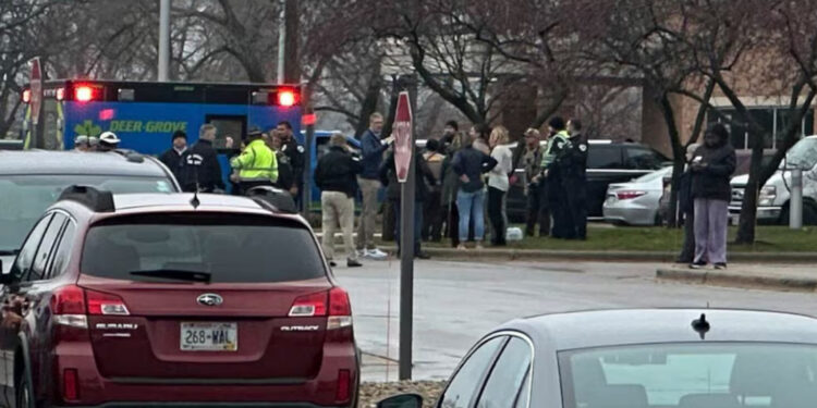 Tiroteo en escuela en Wisconsin, EU, deja al menos 3 muertos y 6 heridos