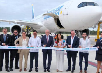 Tulum se conecta con Alemania en vuelo directo de la aerolínea Discover Airlines: Mara Lezama