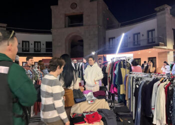 Con éxito organiza el Gobierno de Sonora Bazar Joven en la Plaza Bicentenario