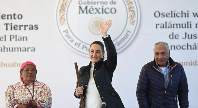 Presidenta Claudia Sheinbaum reconoce y restituye tierras a comunidades RARÁMURIS de la sierra Tarahumara en Chihuahua