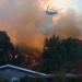Incendio desplaza a 50 mil personas mientras avanza al norte de Los Ángeles