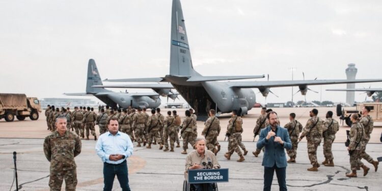 Texas despliega a más de 400 soldados en la frontera con México