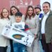Participa Karla Córdova González en la entrega de rosca de reyes.