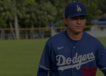Es Román Camacho prospecto de los Dodgers de Los Angeles