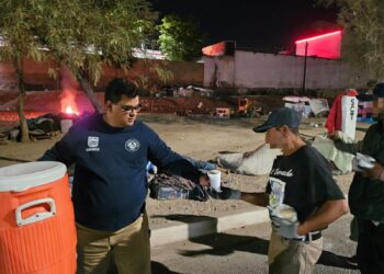 Mantiene albergues temporales Gobierno de Hermosillo para proteger a personas del frio en Hermosillo