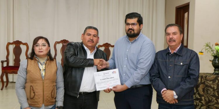 Entrega CMCOP obras por más de un millón de pesos
