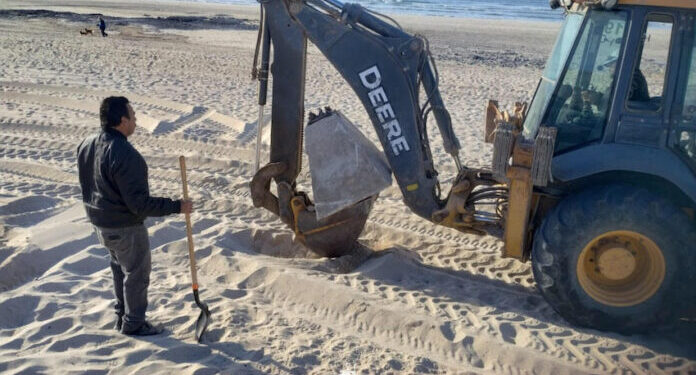 Van por la recertificación de la Playa Sandy Beach