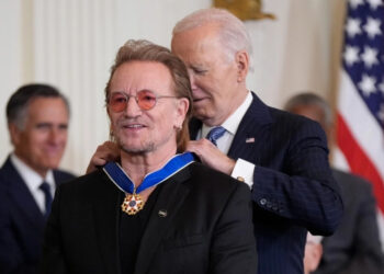 Bono, Messi y Denzel Washington reciben la mayor condecoración civil de EU