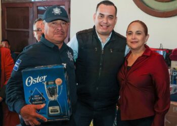 Celebra Ayuntamiento de Guaymas “Día del Policía