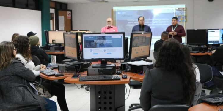 Contribuye UTS al desarrollo estatal con ampliación de oferta educativa
