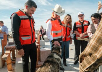 Realizan Alcalde y Gobernador recorrido por el Malecón de Huatabampito
