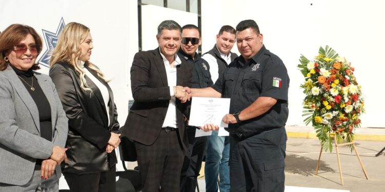 Celebra Ayuntamiento de Huatabampo el Día del Policía