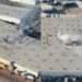 Al menos un muerto al estrellarse un avión contra almacén en California