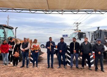 Pone en marcha gobierno de Cajeme obra de señalización y pintura vial en calle california y canal bajo