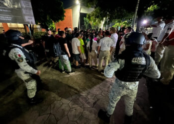 Disuelven caravanas migrantes que esperaban documentos en Chiapas