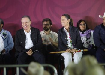 Gobierno Federal decreta estímulos fiscales para empresas en frontera de México y Estados Unidos
