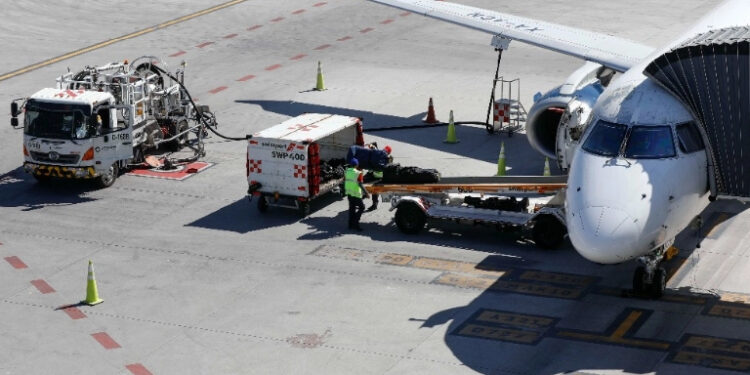 Ocho rutas de Mexicana salen de operaciones del AIFA
