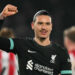 Liverpool retoma senda victoriosa al derrotar 2-0 a Brentford