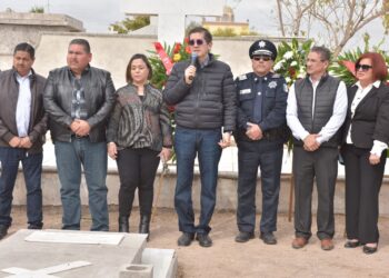 Homenajea Gobierno Municipal A Sus Policías