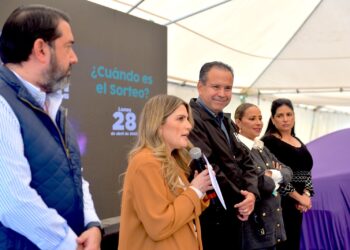 Sorteará Alcalde auto eléctrico a ciudadanos cumplidos