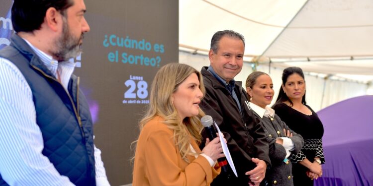 Sorteará Alcalde auto eléctrico a ciudadanos cumplidos