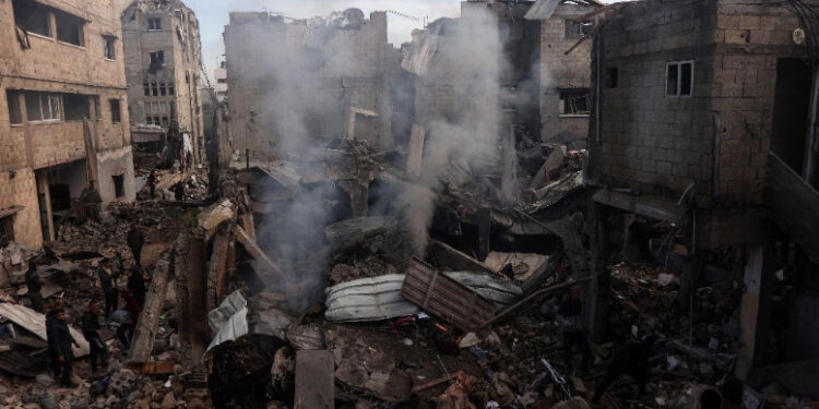 Nuevos ataques de Israel en Gaza dejan al menos 15 muertos