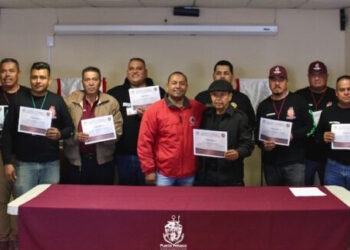 Entregan reconocimientos a personal de Ecología y Desarrollo Sustentable