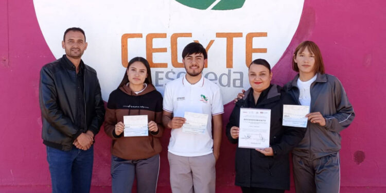 Impulsan Unisierra e Instituto de Becas talento científico y tecnológico de estudiantes