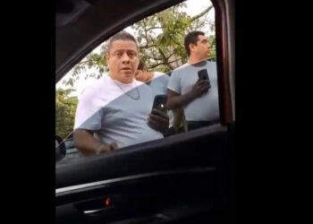Procesan a taxistas que agredieron a turistas en Quintana Roo