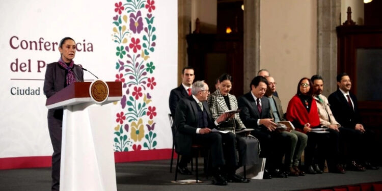 Protección constitucional del maíz blanco, para cuidar biodiversidad cultural: Sheinbaum