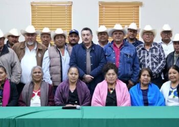 Refrenda presidente Javier Lamarque lazos con nuevas autoridades de la Tribu Yaqui