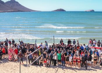 Inaugura Ayuntamiento de Guaymas el torneo de eliminatoria estatal de voleibol de playa.