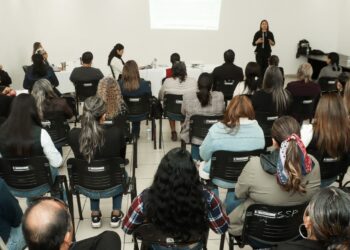 Participa el Ayuntamiento de Guaymas en plática «Bienestar animal, prevención de maltrato y de zoonosis».